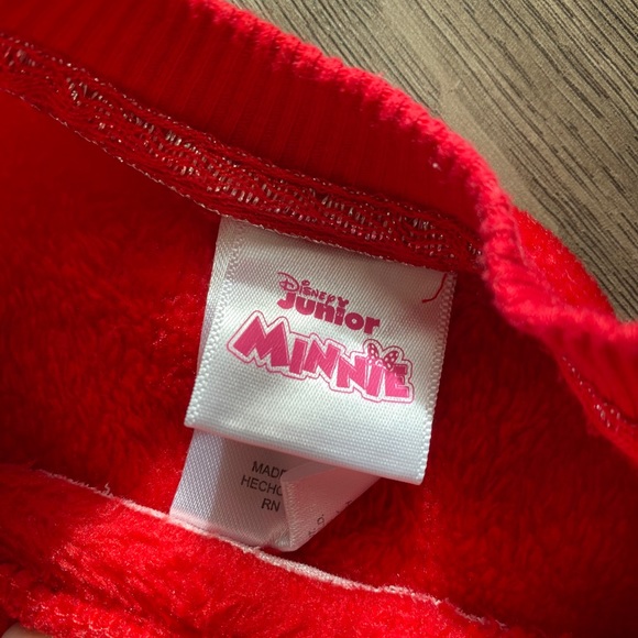 Minnie Mouse sweatshirt super soft never worn - Picture 4 of 4